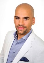 Ike Richson, BSc (WU) Ike Richson, BSc (WU)