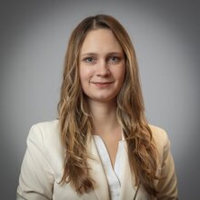 Yvonne Kratky Yvonne Kratky