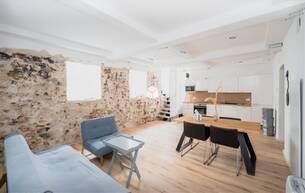 Gewerbe Lager Top Lage und großes Potenzial: Sanierungsbedürftige Gewerbeimmobilie / Magazin Nähe Westbahnhof! 1150 Wien