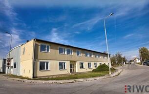 Gewerbe Lager 900m² Produktionshalle mit 360m² Büro und eingezäunten Freiflächen! 1220 Wien