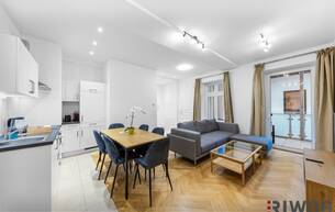 Wohnen Wohnung Sanierte ALTBAU-BALKONWOHNUNG in RUHELAGE | SÜDSEITIG & HELL | Ca. 2 Min. zur U4 SCHÖNBRUNN | Ca. 15 Min. in den 1. Bezirk 1150 Wien Wohnen Wohnung Sanierte ALTBAU-BALKONWOHNUNG in RUHELAGE | SÜDSEITIG & HELL | Ca. 2 Min. zur U4 SCHÖNBRUNN | Ca. 15 Min. in den 1. Bezirk 1150 Wien