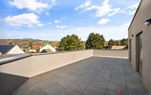 Anlage Wohnung OSTERAKTION - Küchengutschein über 15.000 Euro bei Kauf bis 21.05.2025 *** Dachgeschoss *** 4-Zimmer mit rund 115m² Terrasse / Loggia *** Leben im Weinviertel *** Nähe Wolkersdorf und Gerasdorf 2122 Wolkersdorf im Weinviertel Anlage Wohnung OSTERAKTION - Küchengutschein über 15.000 Euro bei Kauf bis 21.05.2025 *** Dachgeschoss *** 4-Zimmer mit rund 115m² Terrasse / Loggia *** Leben im Weinviertel *** Nähe Wolkersdorf und Gerasdorf 2122 Wolkersdorf im Weinviertel