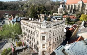 Anlage Wohnung IDEALE 2 ZIMMER ALTBAUWOHNUNG II PRESTIGE UND ELEGANZ II WOHNEN IM DENKMALGESCHÜTZEN MÖDLINGER STADTJUWEL II FUSSGÄNGERZONE 2340 Mödling Anlage Wohnung IDEALE 2 ZIMMER ALTBAUWOHNUNG II PRESTIGE UND ELEGANZ II WOHNEN IM DENKMALGESCHÜTZEN MÖDLINGER STADTJUWEL II FUSSGÄNGERZONE 2340 Mödling