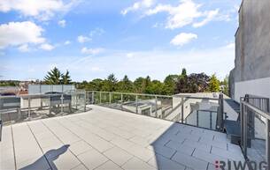Wohnen Wohnung Imposante und sehr helle Dachgeschosswohnung mit 2 Terrassen und hochwertiger Ausstattung in ehemlaigen Fuhrwerkhaus 1130 Wien Wohnen Wohnung Imposante und sehr helle Dachgeschosswohnung mit 2 Terrassen und hochwertiger Ausstattung in ehemlaigen Fuhrwerkhaus 1130 Wien
