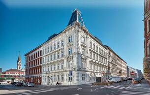 Wohnen Wohnung Erstbezug mit hofseitigem Balkon! Vollsanierte Jahrhundertwendeliegenschaft mit Luftwärmepumpe 1180 Wien Wohnen Wohnung Erstbezug mit hofseitigem Balkon! Vollsanierte Jahrhundertwendeliegenschaft mit Luftwärmepumpe 1180 Wien