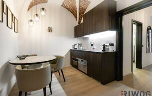 Wohnen Wohnung Stilvoller 37 m²-Altbau in 1190 – Gewölbedecken, Designbad & Einbauküche – Wohnen beim Weingarten 1190 Wien Wohnen Wohnung Stilvoller 37 m²-Altbau in 1190 – Gewölbedecken, Designbad & Einbauküche – Wohnen beim Weingarten 1190 Wien