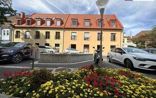 Anlage Industrie/Gewerbe EINFACH GENIAL! TOLLES ZINSHAUSPAKET! NEU ERRICHTETES WOHN- und GESCHÄFTSHAUS DIREKT AM HAUPTPLATZ! 8330 Feldbach