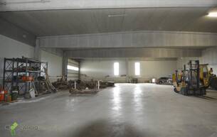 Gewerbe Lager Neuwertiges Gewerbeobjekt-Bürohaus mit Lager,in Sollenau: 16.477 m², 40 Garagen und große Abstellfläche, top Ausstattung! 2601 Sollenau