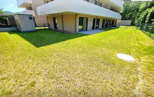 Anlage Wohnung Ein Stück Natur – ganz für sich allein! Das perfekte Familienparadies! Geniale Neubauwohnung mit WOW-Effekt! Riesiger Eigengarten und Terrasse + 4 Zimmer + Grün wohin das Auge reicht + Luftwärmepumpe! 2391 Kaltenleutgeben