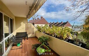 Wohnen Wohnung Top Lage - sehr helle und gepflegte 3 Zi. Wohnung mit Balkon in Ruhelage 3500 Krems an der Donau