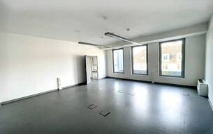 Gewerbe Büro/Praxis Barrierefreies, modern ausgestattetes Büro direkt bei der U1 Station Reumannplatz zu mieten 1100 Wien