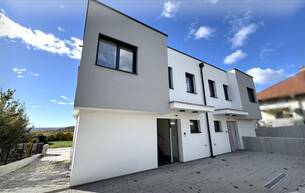 Wohnen Reihen/Doppelhaus ERSTBEZUG | Moderne Doppelhaushälfte | 5 Zimmer | Weitblick | schlüsselfertige Ausführung | Fasangasse (Haus 1/1) 7051 Großhöflein