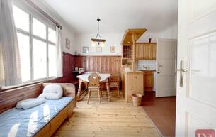 Wohnen Einfamilienhaus Charmantes Einfamilienhaus mit Garten in ruhiger Lage von Klosterneuburg 3400 Klosterneuburg