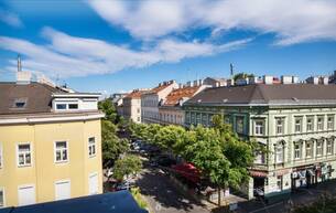 Wohnen Wohnung Exklusives Dachgeschoss-Domizil mit Loggia in urbaner Toplage 1160 Wien Wohnen Wohnung Exklusives Dachgeschoss-Domizil mit Loggia in urbaner Toplage 1160 Wien