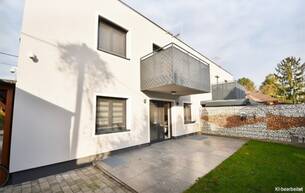 Wohnen Häuser Charmante Doppelhaushälfte mit Garten und Terrassen in Traumlage 2201 Gerasdorf bei Wien Wohnen Häuser Charmante Doppelhaushälfte mit Garten und Terrassen in Traumlage 2201 Gerasdorf bei Wien