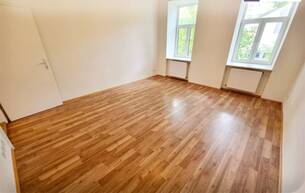 Anlage Wohnung Kleinformat mit Wow-Effekt - Blick ins Grüne, U-Bahn ums Eck! Entzückende Kleinwohnung im ruhigen Hoftrakt! 2 toll aufgeteilte Zimmer + Angenehme Ruhelage in 1030 Wien + Schönes Altbauhaus! 1030 Wien,Landstraße