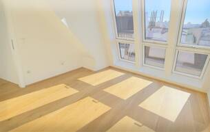 Anlage Wohnung Preisreduktion! Stadtleben mit Weitblick – Helle Dachgeschosswohnung mit Sonnenbalkon - Nahe Hauptbahnhof - Überzeugen Sie sich selbst von dieser Immobilie! 1100 Wien,Favoriten