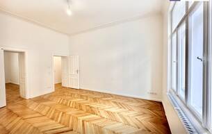 Anlage Wohnung Preisreduktion! **Bestlage im Botschaftsviertel und neben Arenbergpark** Absolute Hof-Ruhelage mit Blick ins Grüne + Frisch renoviert + Traumhaft schönes Altbauhaus + Klassische Altbauwohnung 1030 Wien