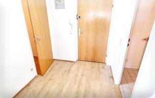 Anlage Wohnung Cashflow zum Sofortgenuss - Das Apartment, das schon für Sie arbeitet! Ca. 4,34% Rendite + Tolle Raumaufteilung + Attraktiv befristet vermietet + Perfekte Infrastruktur und öffentliche Anbindung! 1100 Wien Anlage Wohnung Cashflow zum Sofortgenuss - Das Apartment, das schon für Sie arbeitet! Ca. 4,34% Rendite + Tolle Raumaufteilung + Attraktiv befristet vermietet + Perfekte Infrastruktur und öffentliche Anbindung! 1100 Wien