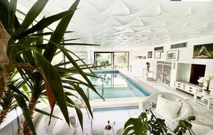 Anlage Villa **Exklusive Landhausvilla in Pötzleinsdorf** ++ eigener Pool ++ Sauna ++ Fitnessraum ++ großer blühender Garten++ Garage ++ Terrasse ++ direkt beim Pötzleinsdorfer Schlosspark ++ 1180 Wien Anlage Villa **Exklusive Landhausvilla in Pötzleinsdorf** ++ eigener Pool ++ Sauna ++ Fitnessraum ++ großer blühender Garten++ Garage ++ Terrasse ++ direkt beim Pötzleinsdorfer Schlosspark ++ 1180 Wien