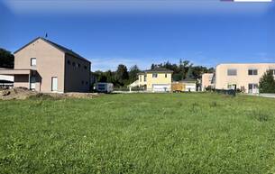 Wohnen RARITÄT in Hart bei Graz! Aufgeschlossenes, SONNIGES und FLACHES Baugrundstück mit TOP ANBINDUNG! SENSATIONSPREIS! 8075 Hart bei Graz