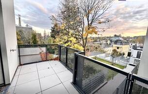 Anlage Wohnung PROVISIONSFREI und SOFORT BEZUGSFERTIG ++ Traumhafter Ausblick ++ Balkon ++ Großzügige Wohnküche ++ Erstbezug in Grünruhelage ++ Smart Home ++ Fußbodenheizung & Kühlung ++ Hauseigene Tiefgarage 1170 Wien Anlage Wohnung PROVISIONSFREI und SOFORT BEZUGSFERTIG ++ Traumhafter Ausblick ++ Balkon ++ Großzügige Wohnküche ++ Erstbezug in Grünruhelage ++ Smart Home ++ Fußbodenheizung & Kühlung ++ Hauseigene Tiefgarage 1170 Wien