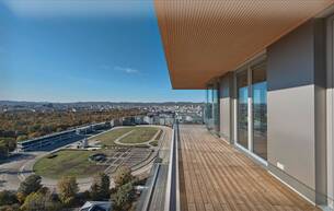 Wohnen Wohnung BESSER als in NYC beim Central Park! UNVERBAUBARER WEITBLICK über PRATER und DONAU vom 25. Stock! Eckwohnung mit Traumterrassen und Wintergarten! 1020 Wien