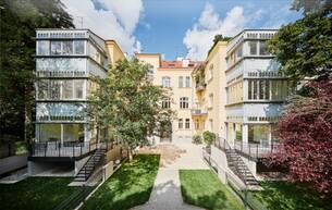 Wohnen Wohnung Herrschaftliches Wohnen am Schlosspark | Luxuriöses Altbaujuwel mit Gartenparadies | Privater Weinkeller 1130 Wien Wohnen Wohnung Herrschaftliches Wohnen am Schlosspark | Luxuriöses Altbaujuwel mit Gartenparadies | Privater Weinkeller 1130 Wien