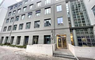 Gewerbe Büro/Praxis Exklusives Bürojuwel: Repräsentative Fläche im Historischen Fabianihaus mit Balkon 1030 Wien Gewerbe Büro/Praxis Exklusives Bürojuwel: Repräsentative Fläche im Historischen Fabianihaus mit Balkon 1030 Wien