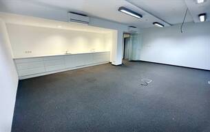 Gewerbe Büro/Praxis Repräsentative Bürpfläche im Historischen Fabianihaus mit Balkon zu mieten 1030 Wien