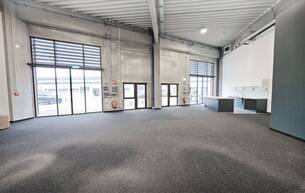 Gewerbe Lager Schauraum/Büro & Produktion/Lager Kombination | 512m² Nutzfläche | LKW Zu- bzw. Einfahrt möglich 2100 Korneuburg