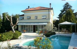 Anlage Villa LUXUSVILLA in Italien - Opicina - Region Friaul - Provinz Triest - mit WNF von ca.400m² - Eigengarten 1.500m² - Pool und Wellnessbereich! 34151 Opicina