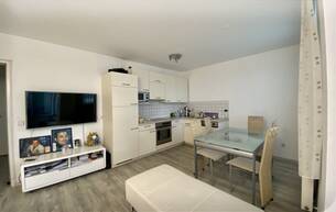 Wohnen Wohnung Befristet vermietete,2-Zimmer-Wohnung mit Loggia, Dachterrasse & Pool in Simmering! 1110 Wien Wohnen Wohnung Befristet vermietete,2-Zimmer-Wohnung mit Loggia, Dachterrasse & Pool in Simmering! 1110 Wien