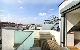 Wohnen Wohnung Sonne, Stille und Weitblick – außergewöhnliche Dachgeschosswohnung im Herzen von Margareten. 1050 Wien Wohnen Wohnung Sonne, Stille und Weitblick – außergewöhnliche Dachgeschosswohnung im Herzen von Margareten. 1050 Wien
