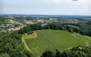 Anlage IHR CHALET-PROJEKT – Einzigartiges Grundstück an der Südsteirischen Weinstraße! Genießen Sie einen Panoramaausblick im schönsten Teil der Steiermark. 8462 Eckberg