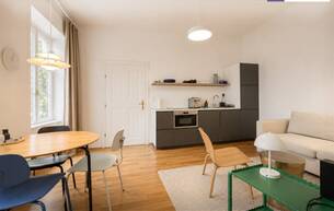 Anlage Wohnung Charmante Stadtwohnung mit Gartenanteil direkt hinter dem MuseumsQuartier! 1070 Wien Anlage Wohnung Charmante Stadtwohnung mit Gartenanteil direkt hinter dem MuseumsQuartier! 1070 Wien