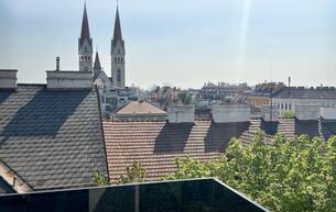 Wohnen Wohnung Erstbezug mit hofseitigem Balkon! Vollsanierte Jahrhundertwendeliegenschaft mit Luftwärmepumpe 1180 Wien Wohnen Wohnung Erstbezug mit hofseitigem Balkon! Vollsanierte Jahrhundertwendeliegenschaft mit Luftwärmepumpe 1180 Wien