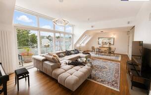 Wohnen Wohnung PENTHOUSE-RESIDENZ IM COTTAGEVIERTEL – EXKLUSIVITÄT AUF ZWEI EBENEN 1180 Wien Wohnen Wohnung PENTHOUSE-RESIDENZ IM COTTAGEVIERTEL – EXKLUSIVITÄT AUF ZWEI EBENEN 1180 Wien