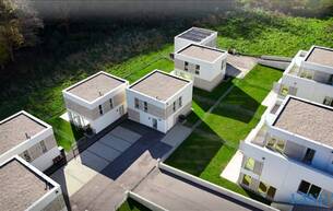 Wohnen Reihen/Doppelhaus Neubau-Haus mit Garten nahe Wien – THE TREELINE - MIETKAUF Möglichkeit 3400 Klosterneuburg Wohnen Reihen/Doppelhaus Neubau-Haus mit Garten nahe Wien – THE TREELINE - MIETKAUF Möglichkeit 3400 Klosterneuburg