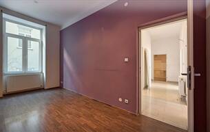 Wohnen Wohnung Unsaniert & einzigartig – Altbaujuwel mit Potenzial 1050 Wien