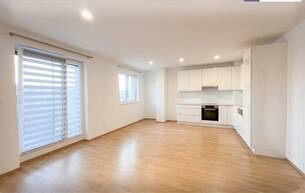 Wohnen Wohnung Ruhig gelegene 3-Zimmer Wohnung mit 2 Terrassen und Klimaanlage - PKW Stellplatz optional verfügbar 1220 Wien Wohnen Wohnung Ruhig gelegene 3-Zimmer Wohnung mit 2 Terrassen und Klimaanlage - PKW Stellplatz optional verfügbar 1220 Wien