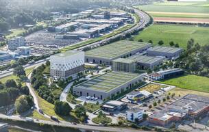 Gewerbe Lager Ihr neuer Standort für Gewerbe, Lager und Logistik – 416,99 m² bei Graz – BUSINESS VILLAGE STYRIA – JETZT PROVISIONSFREI MIETEN! 8501 Lieboch Gewerbe Lager Ihr neuer Standort für Gewerbe, Lager und Logistik – 416,99 m² bei Graz – BUSINESS VILLAGE STYRIA – JETZT PROVISIONSFREI MIETEN! 8501 Lieboch