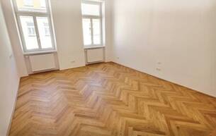Anlage Wohnung Letzte Etage - Erste Wahl! Erstbezug nach Sanierung! Perfekt aufgeteilte 2-Zimmer + Grüner Innenhof + Ruhelage + Schönes Altbauhaus + TOP Infrastruktur und Anbindung! U-Bahn um´s Eck! 1150 Wien