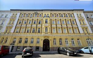 Anlage Wohnung Sanierungsobjekt mit Potenzial im klassischen Wiener Gründerzeithaus! 1150 Wien,Rudolfsheim-Fünfhaus Anlage Wohnung Sanierungsobjekt mit Potenzial im klassischen Wiener Gründerzeithaus! 1150 Wien,Rudolfsheim-Fünfhaus