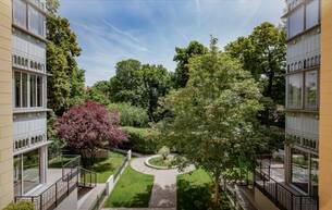 Wohnen Objekt der Sonderklasse! Wohnen mit eigenem Garten, angrenzendem Schlosspark & privatem Weinkeller 1130 Wien Wohnen Objekt der Sonderklasse! Wohnen mit eigenem Garten, angrenzendem Schlosspark & privatem Weinkeller 1130 Wien