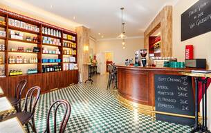 Gewerbe Hotel ++NEU++ THE PERFECT COFFEE LOCATION – HOCHWERTIGES DESIGNLOKAL MIT SCHANIGARTEN IN DER JOSEFSTADT 1080 Wien Gewerbe Hotel ++NEU++ THE PERFECT COFFEE LOCATION – HOCHWERTIGES DESIGNLOKAL MIT SCHANIGARTEN IN DER JOSEFSTADT 1080 Wien