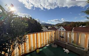 Wohnen Wohnung Helle 4-Zimmer-Dachgeschoßwohnung mit zwei Terrassen und Plabutsch-Blick – Graz-Andritz 8045 Graz Wohnen Wohnung Helle 4-Zimmer-Dachgeschoßwohnung mit zwei Terrassen und Plabutsch-Blick – Graz-Andritz 8045 Graz